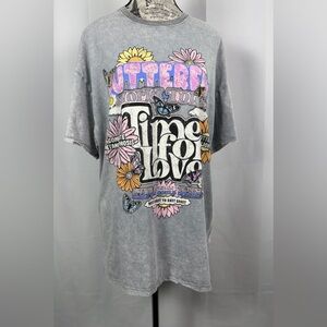 Bershka Butterfly World Tour Graphic Gray Short Sleeve Tee - Size Large